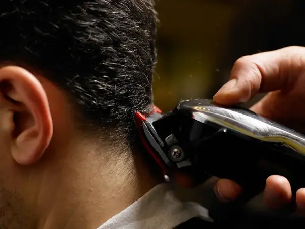 Precisa Raspar a Cabeça para Fazer Transplante Capilar?